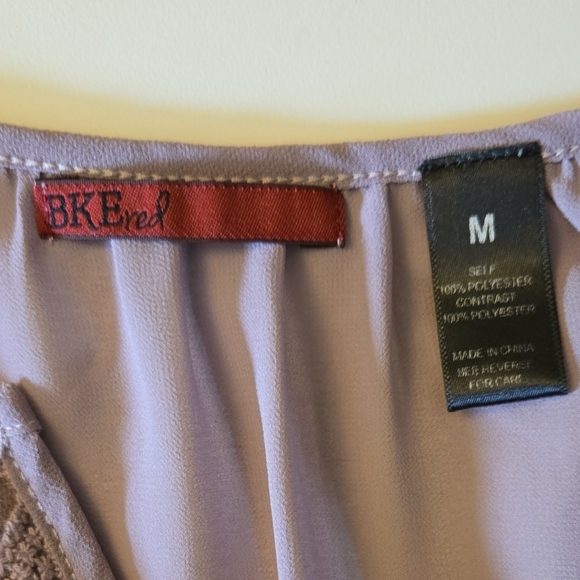 BKE Size M Purple Embroidered Blouse Tunic - Picture 9 of 9